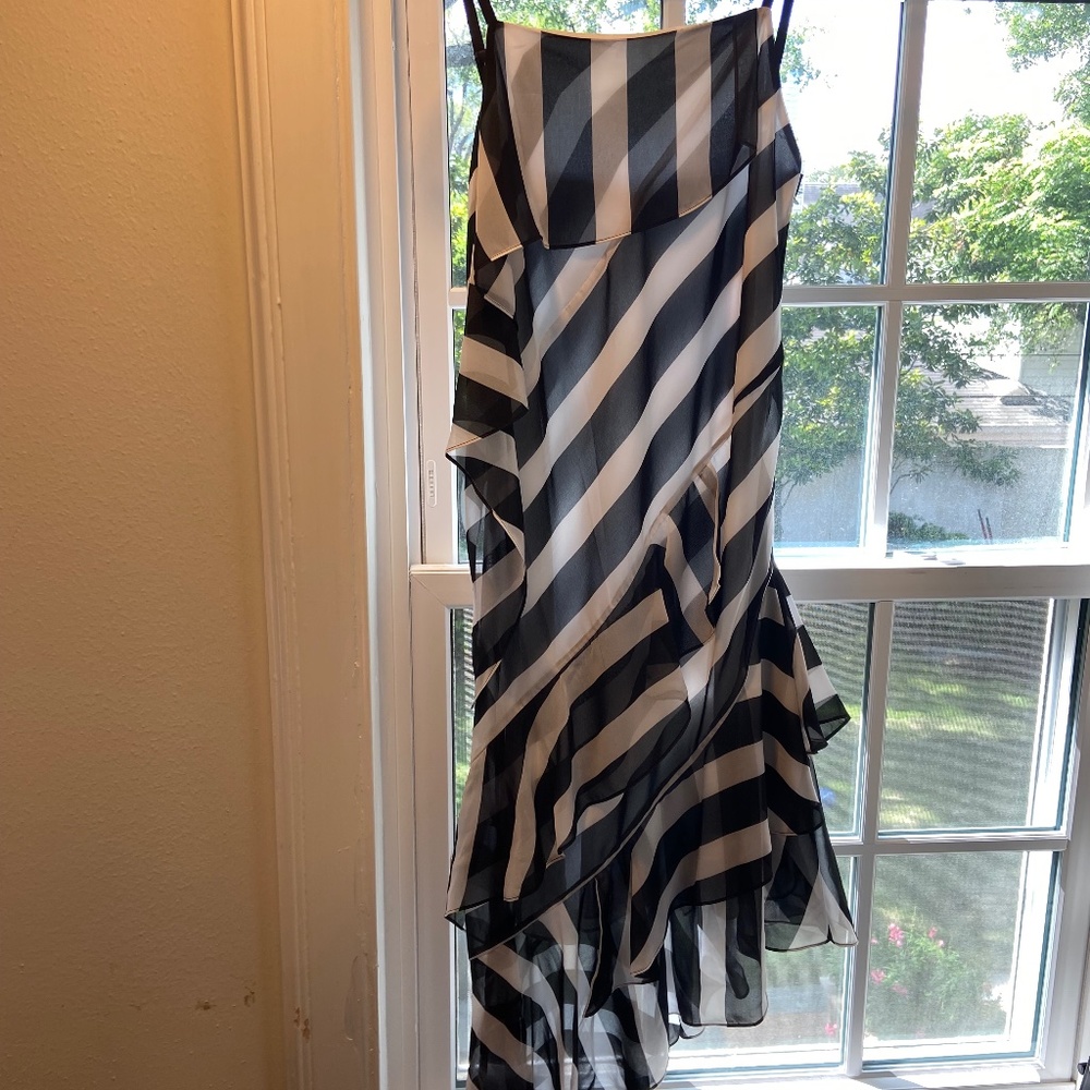 Asymmetrical Hem Black&White Kenneth Cole Dress